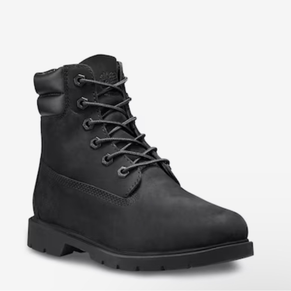 Timberland Women’s boots. Worn once, excellent condition.